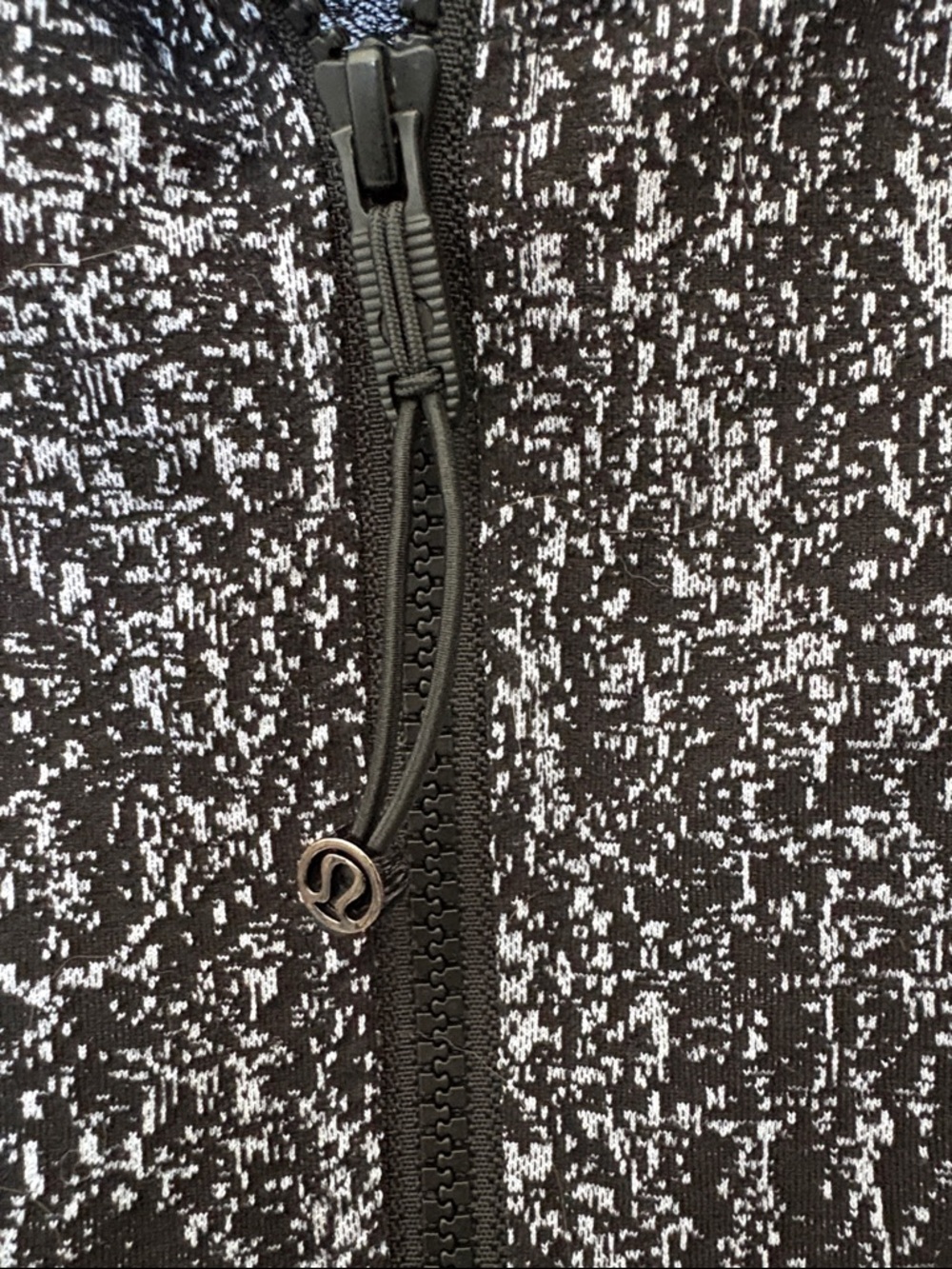 Lululemon Speckled Black & White Zip-Up Athletic Jacket - Picture 3 of 5